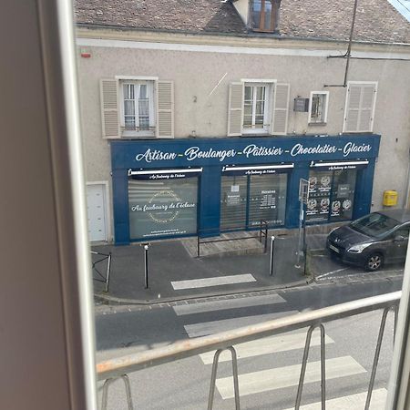 Grand T2 Renove - Bord Du Canal - Commerces A Pied Moret-sur-Loing Eksteriør bilde